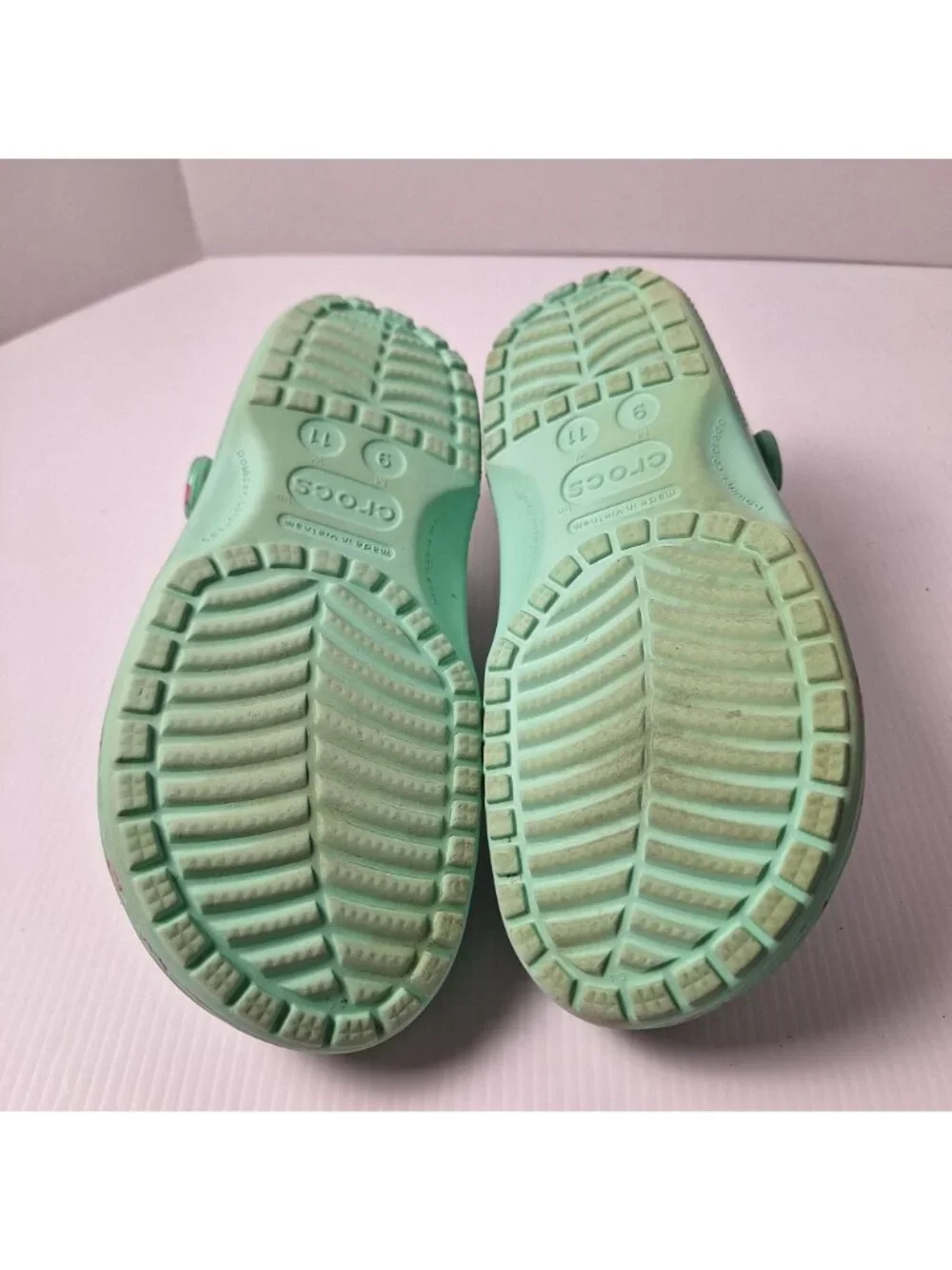 CROCS CLASSIC TEAL PINK FLAMINGOS SLIP ON SANDALS SHOES SLIDES M=9 W=11 CASUAL - Picture 7 of 11